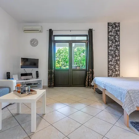 Apartment Milojka Crikvenica
