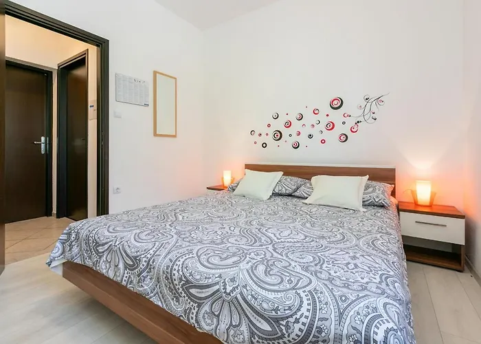 Milojka Apartament *